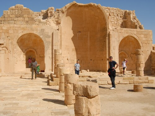 גלבוע גולן - מורה דרך